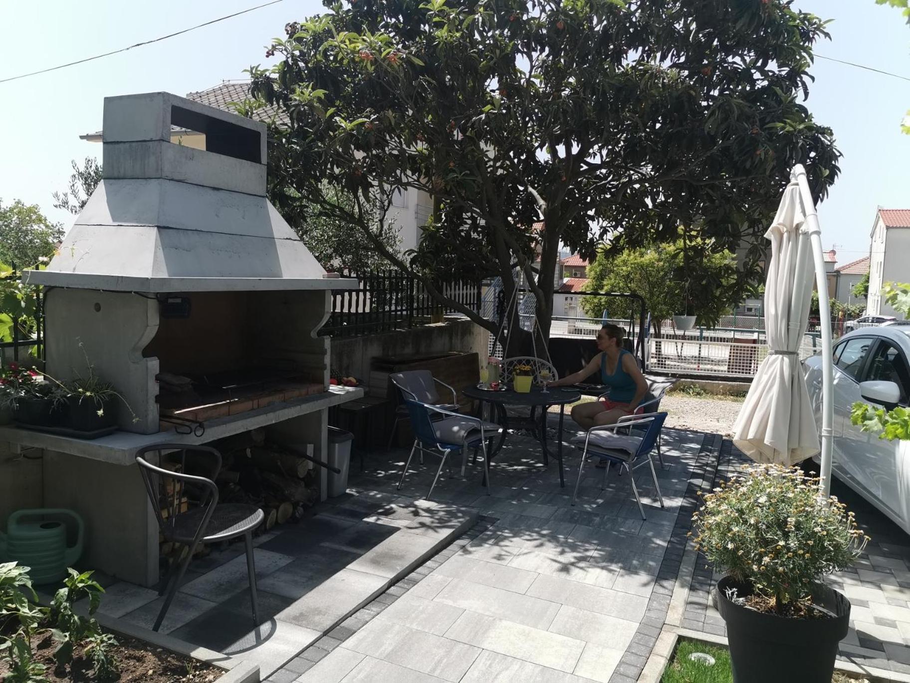 Sunflower Kastela Exterior photo